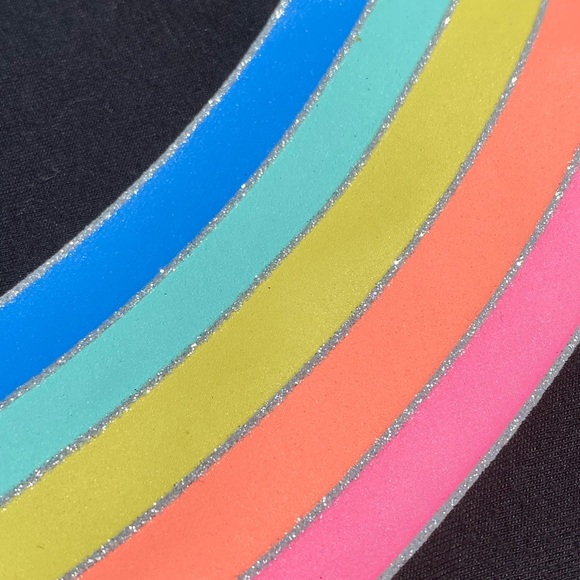 🏷️ Cat & Jack Black Long Sleeve Tee with Sparkly Rainbow Graphic 🌈🦄🌦️ - Picture 7 of 9